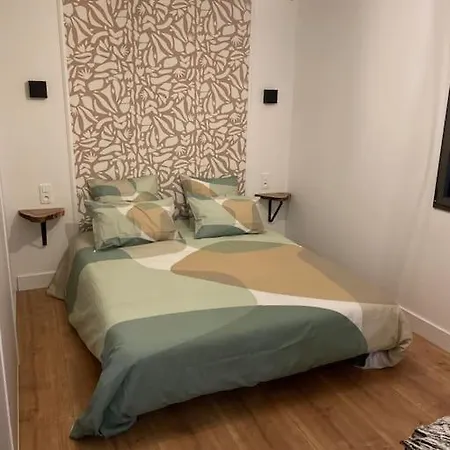 Appartamento T2 Très Bien équipé Vue Et Au Calme *